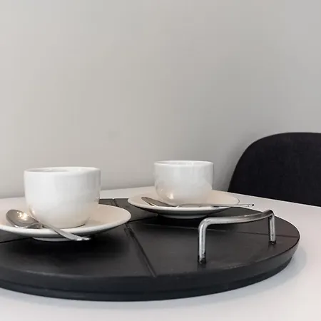 100 Metri Dal Mare - Centro Citta Appartement *