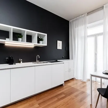 100 Metri Dal Mare - Centro Citta *